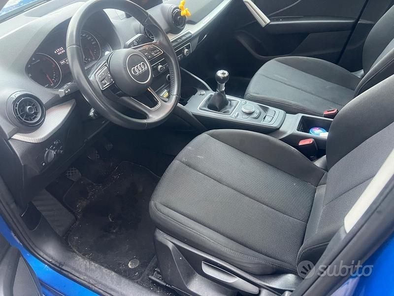 Usata Audi Q2 115 CV (84 kW) 2018 Blu SUV