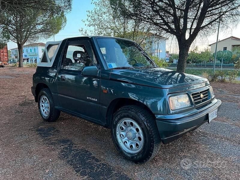 Usata Suzuki Vitara 74 CV (54 kW) 1989 Verde Cabrio