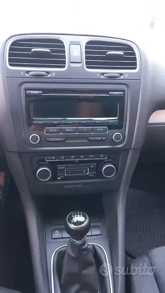 Usata VW Golf VII 105 CV (77 kW) 2012 Grigio Berlina