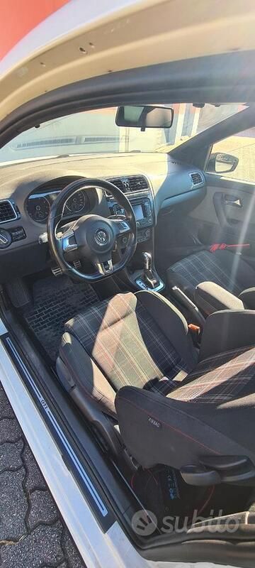 Usata VW Polo 179 CV (131 kW) 2011 Bianco Utilitaria