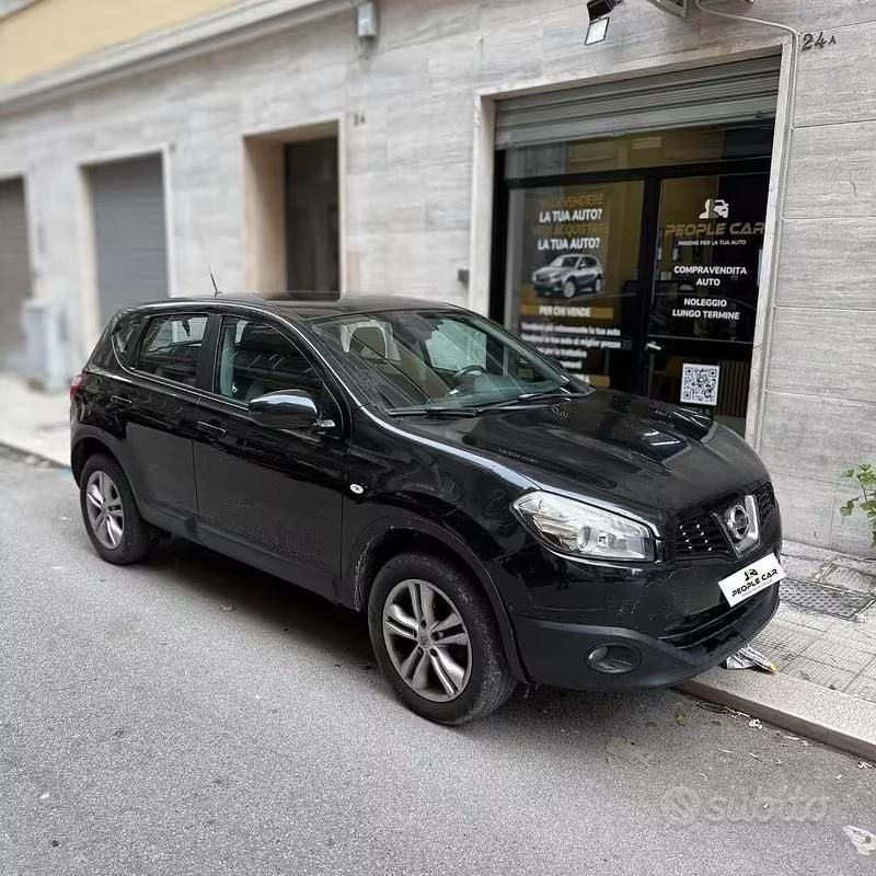 Usata Nissan Qashqai Visia 110 CV (80 kW) 2011 Nero SUV