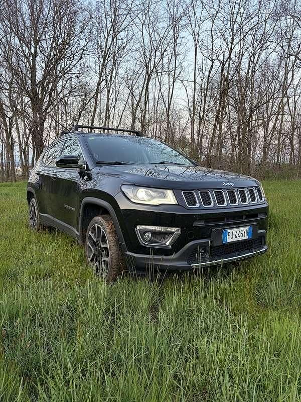 Usata Jeep Compass Limited 140 CV (102 kW) 2017 Nero SUV