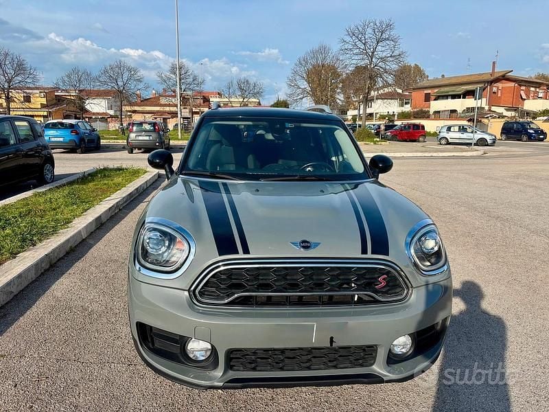 Usata Mini Countryman 190 CV (139 kW) 2017 Grigio SUV