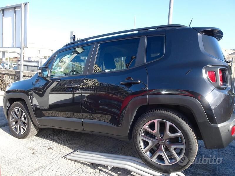 Usata Jeep Renegade Limited 120 CV (88 kW) 2017 Nero SUV