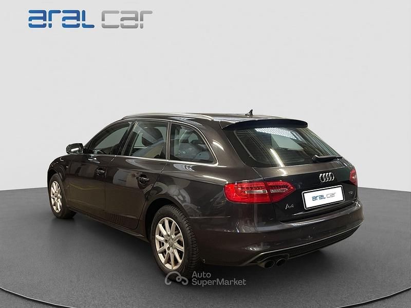 Usata Audi A4 Business 150 CV (110 kW) 2014 Gray Station wagon
