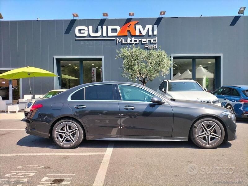 Usata 2022 Mercedes C220 Premium Plus Tre volumi | 42.900 € (Buon prezzo) - Immagine 1/4