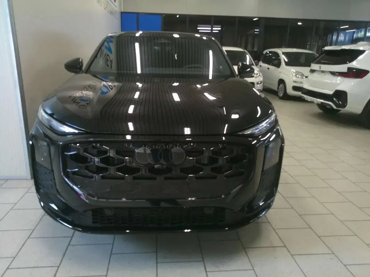 Nuova Audi Q3 Sportback S-line plus 150 CV (110 kW) 2026 Nero metallizzato SUV