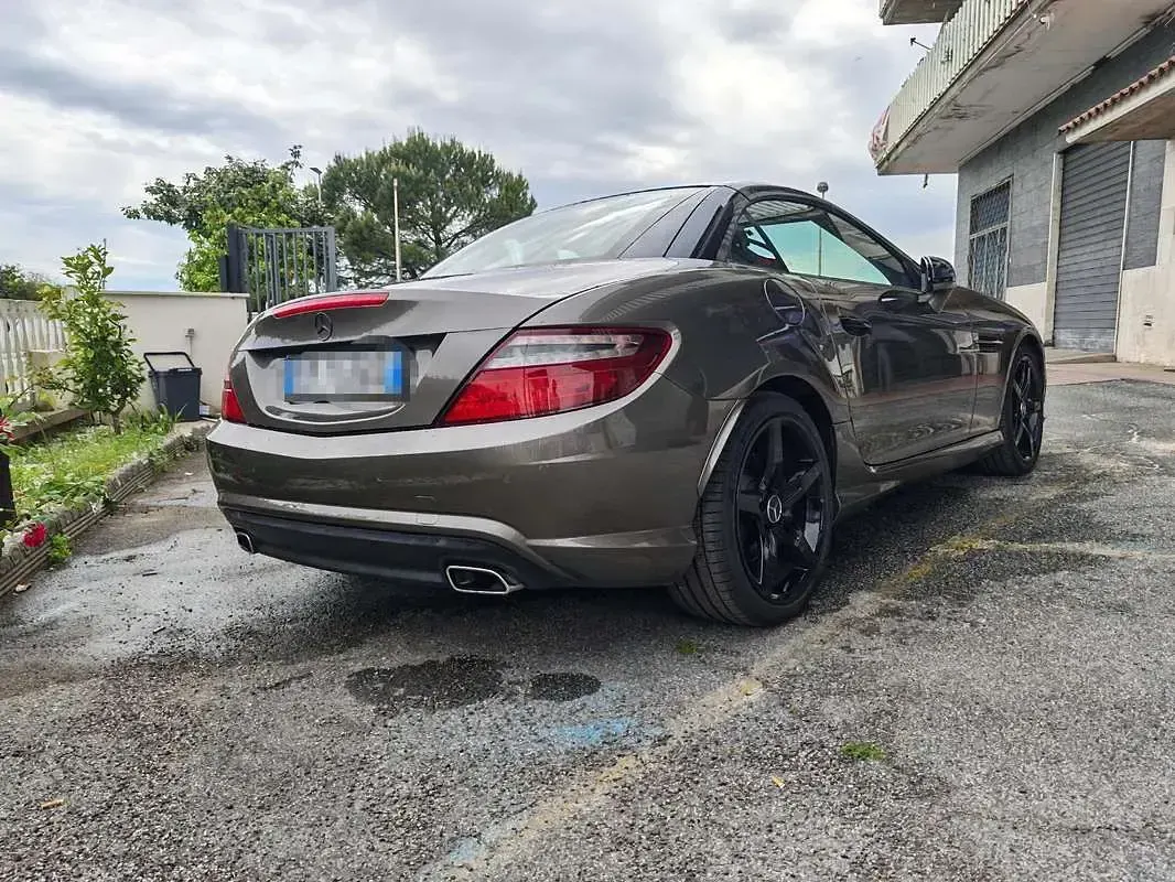 Usata Mercedes SLK250 Premium 204 CV (150 kW) 2013 Nero Cabrio