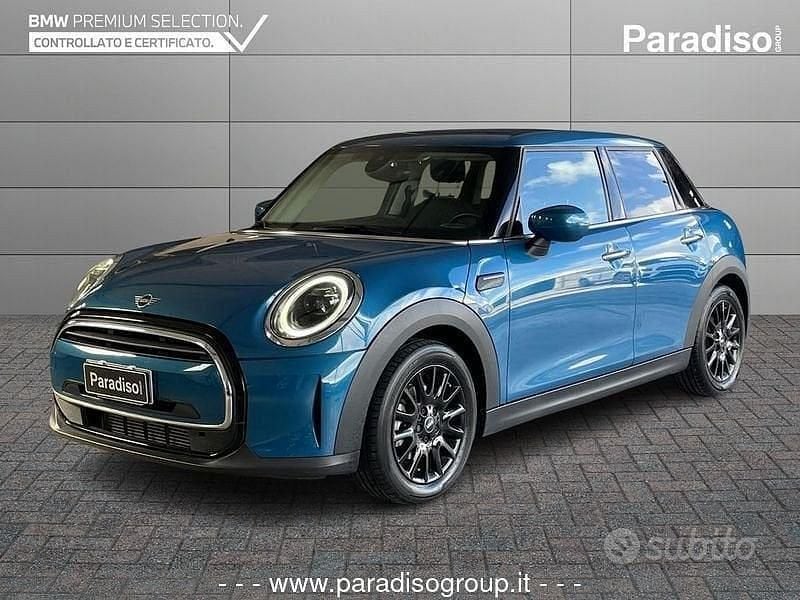 Blu Usata 2022 Mini Cooper Classic Utilitaria | 21.700 € (Ottimo prezzo) - Immagine 1/4