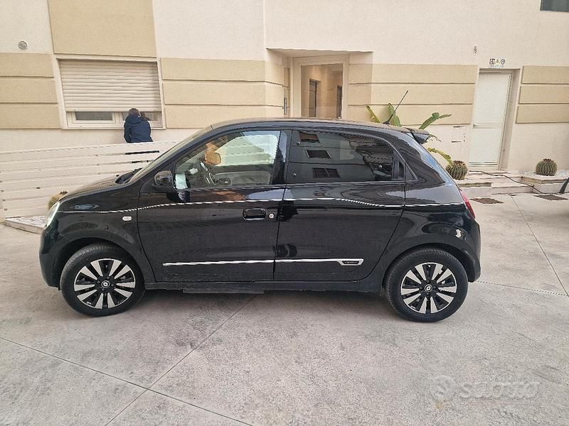 Usata Renault Twingo Techno 60 kW (82 CV) 2022 Utilitaria