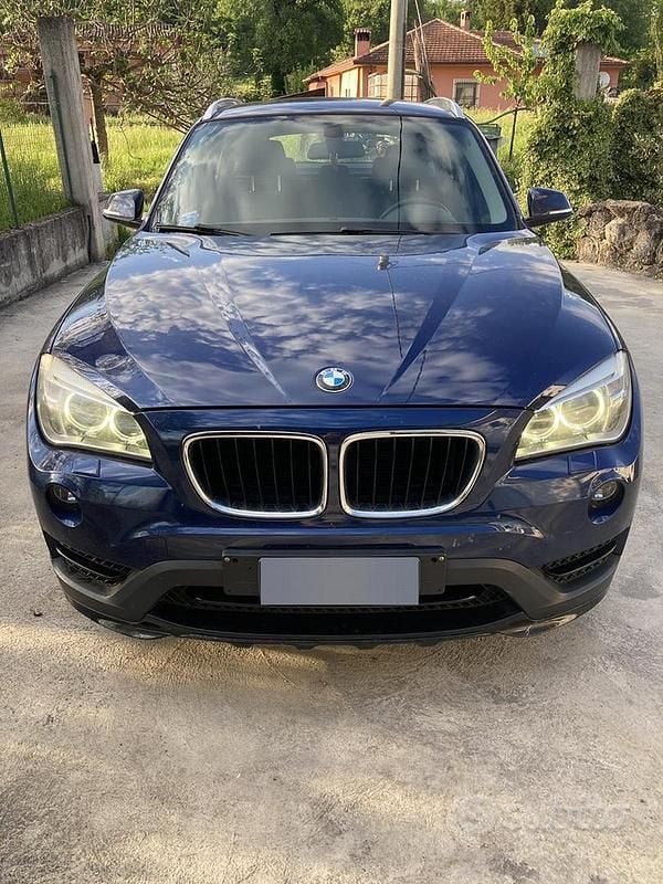 Usata BMW X1 143 CV (105 kW) 2014 Blu SUV