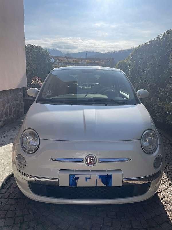 Usata Fiat 500 Lounge 69 CV (50 kW) 2009 Bianco Cabrio