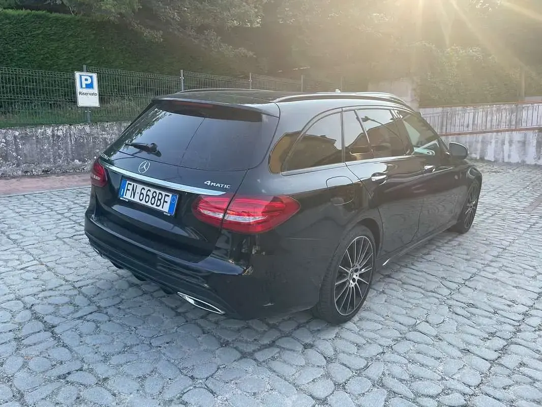 Usata Mercedes C220 170 CV (125 kW) 2018 Station wagon