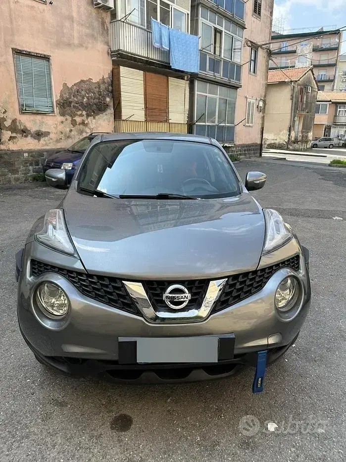 Usata Nissan Juke 110 CV (80 kW) 2017 Grigio SUV