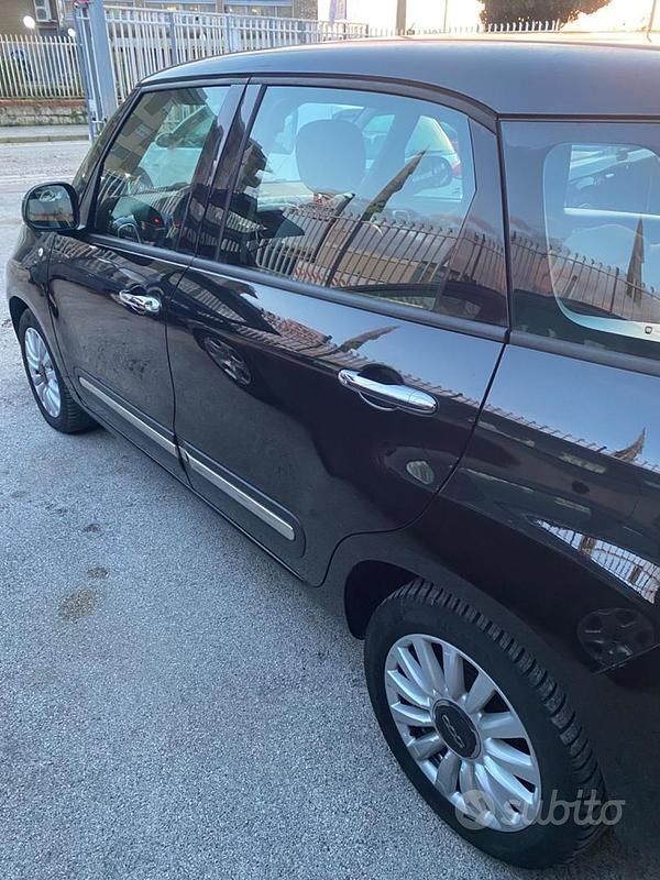 Usata Fiat 500L 84 CV (61 kW) 2015 Nero Monovolume