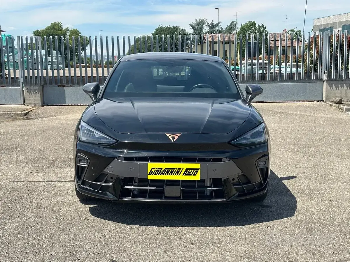 Usata Cupra Leon 150 CV (110 kW) 2025 Nero Berlina