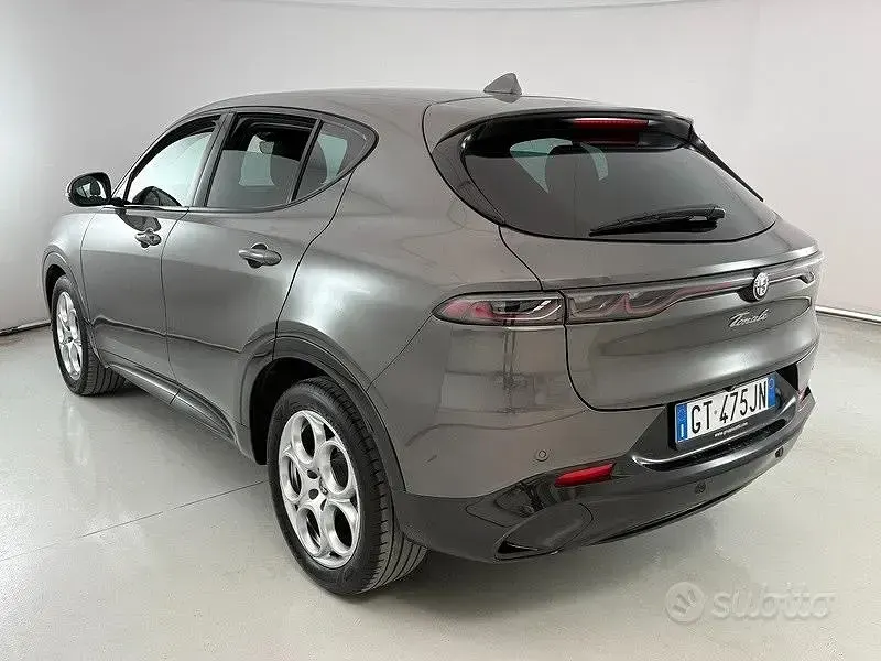 Usata Alfa Romeo Tonale Ti 160 CV (117 kW) 2024 Grigio SUV