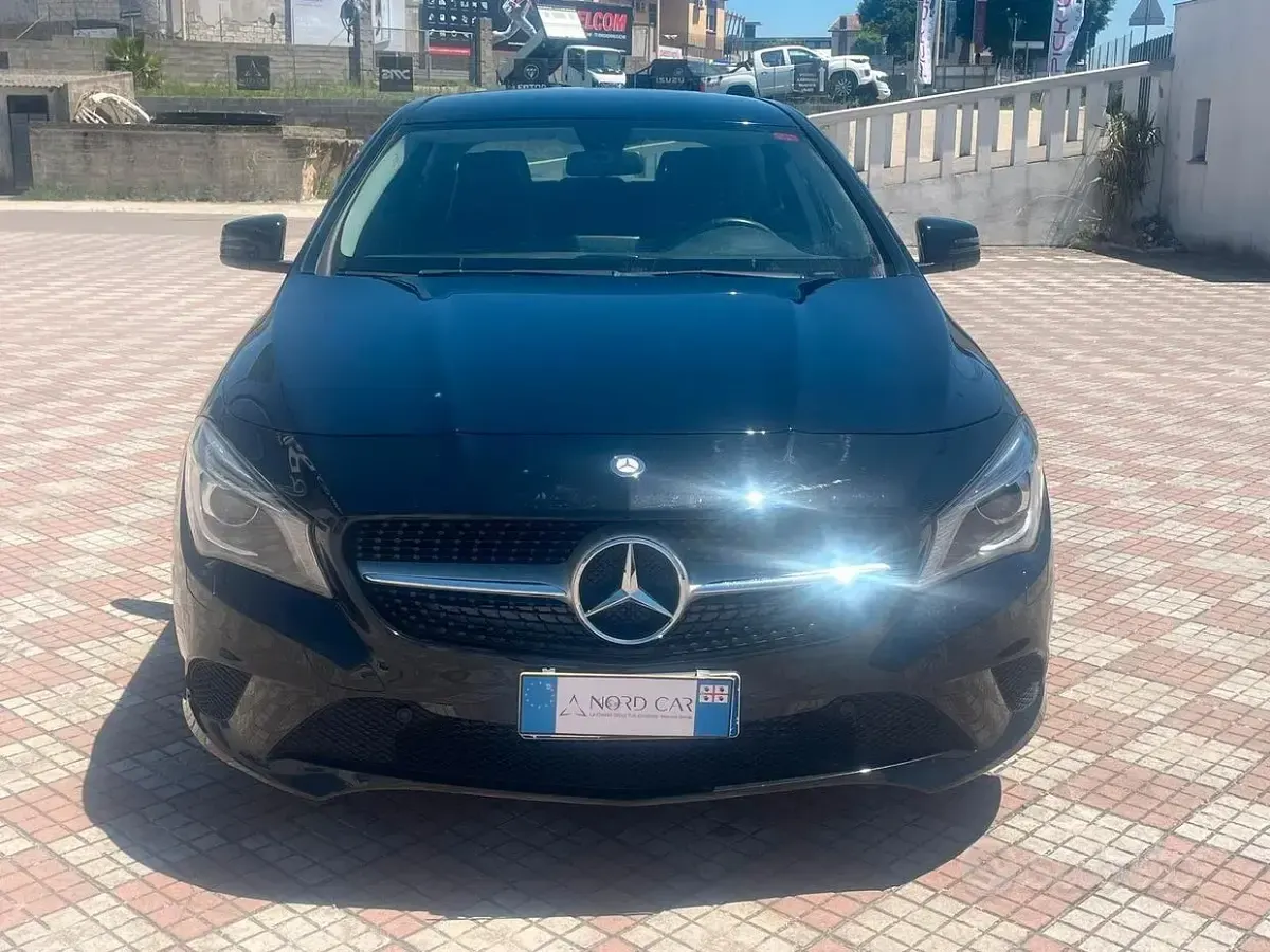 Usata Mercedes CLA200 Executive 136 CV (100 kW) 2014 Nero Berlina