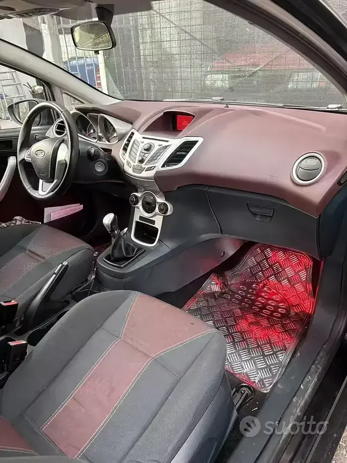 Usata Ford Fiesta 80 CV (58 kW) 2009 Utilitaria