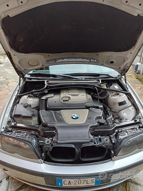 Usata BMW 320 150 CV (110 kW) 2001 Grigio Station wagon