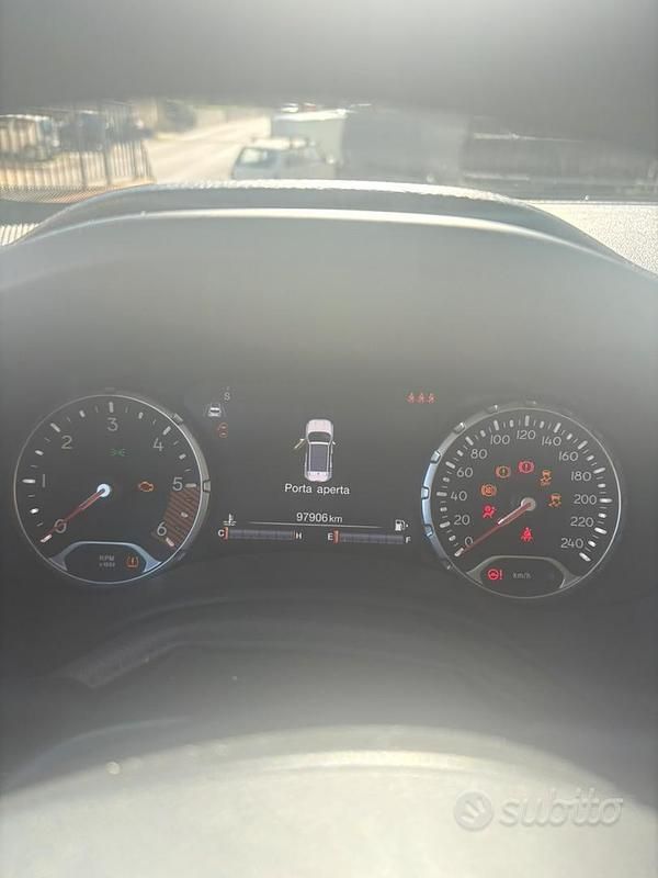 Usata Jeep Renegade Longitude 120 CV (88 kW) 2021 Nero SUV