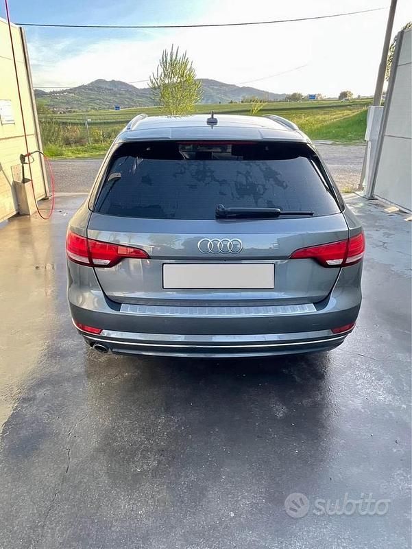 Usata Audi A4 Business 150 CV (110 kW) 2016 Grigio Station wagon