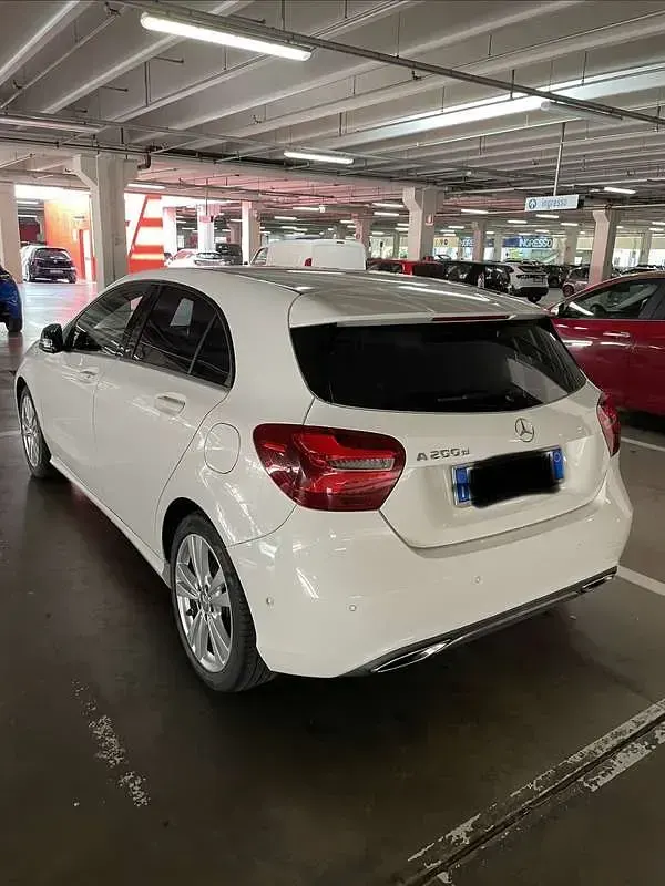 Usata Mercedes A200 136 CV (100 kW) 2016 Berlina