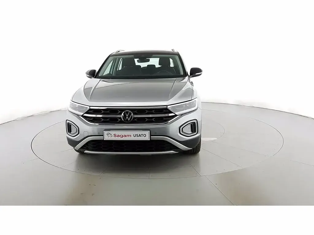 Usata VW T-Roc Style 116 CV (85 kW) 2022 Argento metallizzato SUV