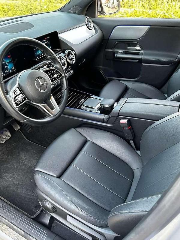 Usata Mercedes GLA200 Business 150 CV (110 kW) 2020 Grigio SUV