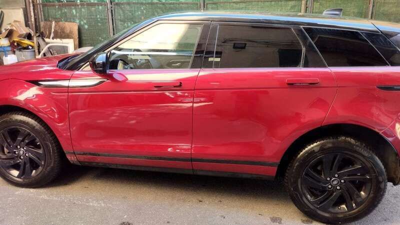 Rosso Usata 2021 Land Rover Range Rover evoque SUV | 22.000 € (Super prezzo) - Immagine 1/4