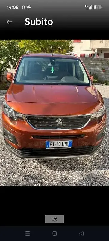 Usata Peugeot Rifter GT-line 131 CV (96 kW) 2019 Arancione Monovolume