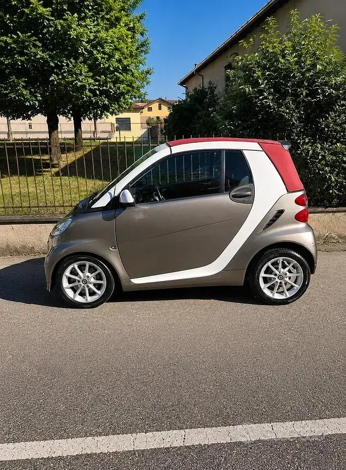 Usata Smart ForTwo Cabrio 71 CV (52 kW) 2014 Cabrio
