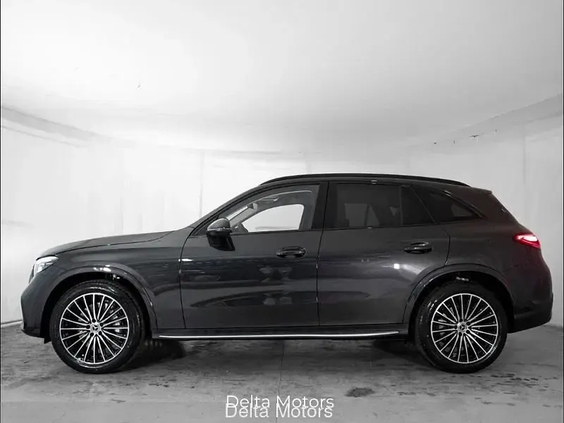 Nuova Mercedes GLC220 197 CV (144 kW) 2026 Nero SUV