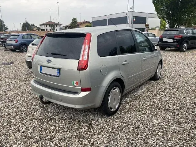 Käytetty Ford C-MAX Ghia 136 HP (100 kW) 2008 Harmaa Tila-auto