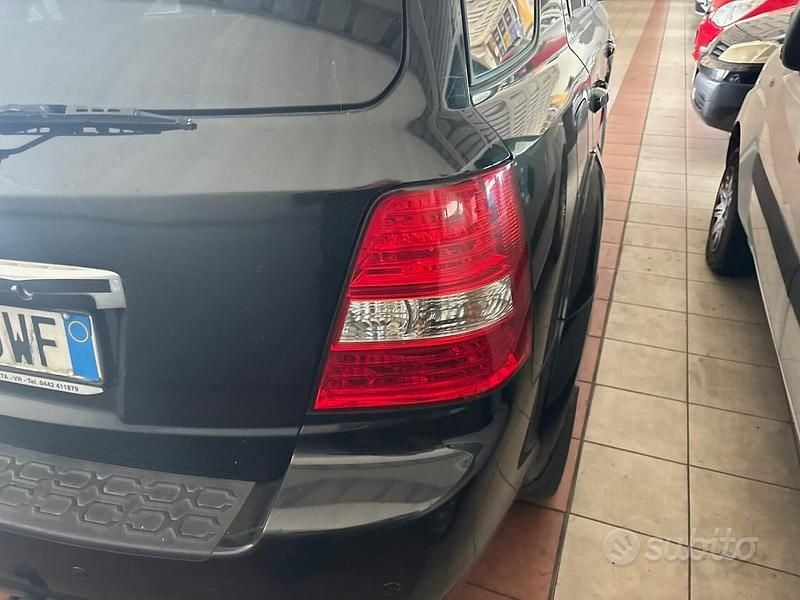 Usata Kia Sorento Active 170 CV (125 kW) 2008 Nero SUV