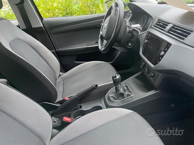 Usata Seat Ibiza Style 90 CV (66 kW) 2019 Grigio Berlina