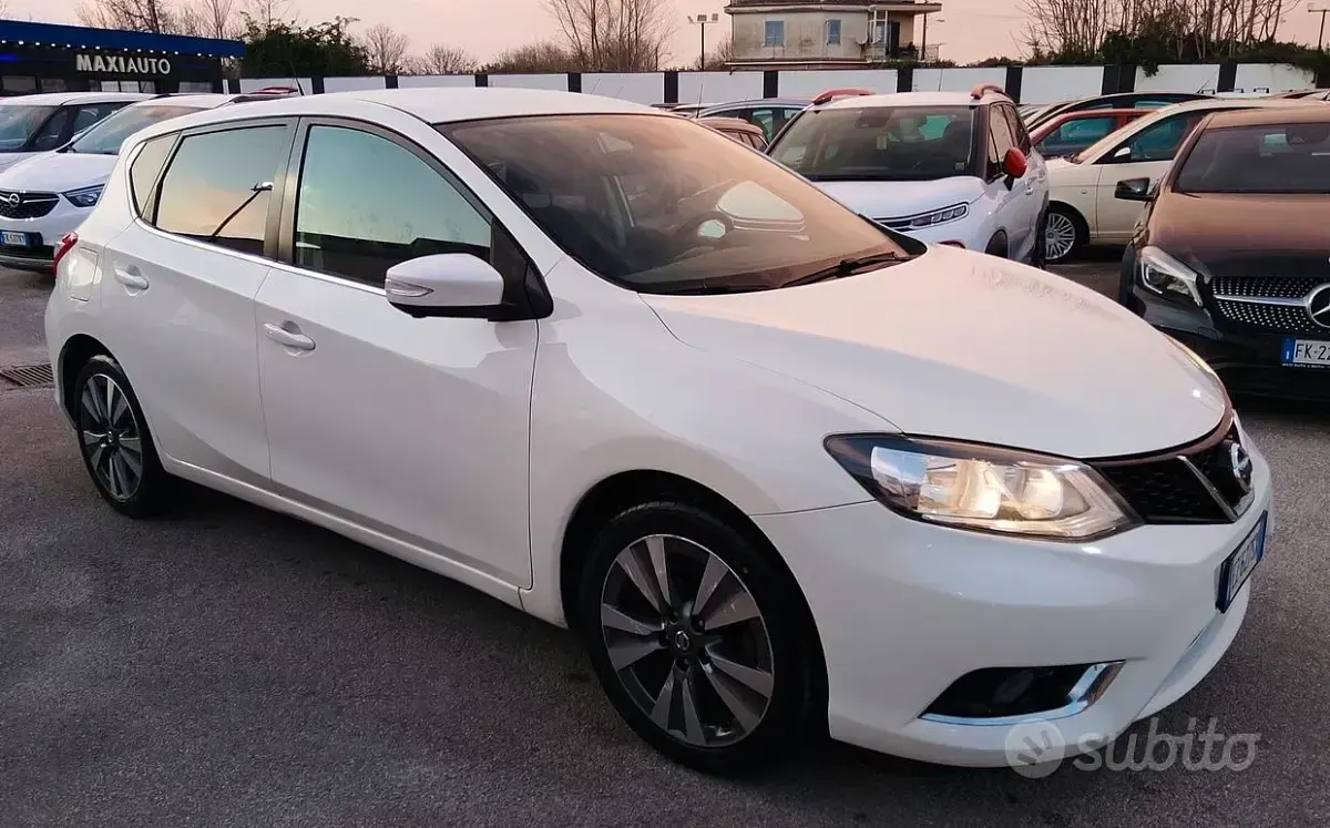 Usata Nissan Pulsar Tekna 110 CV (80 kW) 2015 Bianco Utilitaria