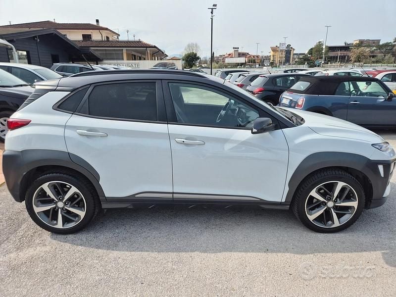 Käytetty Hyundai Kona Xpossible 116 HP (85 kW) 2018 Valkoinen Katumaasturi