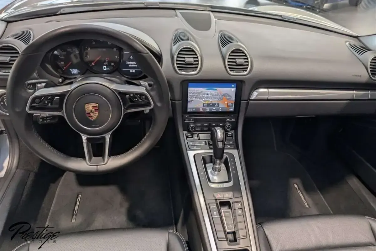 Usata Porsche 718 299 CV (219 kW) 2022 Grigio Cabrio