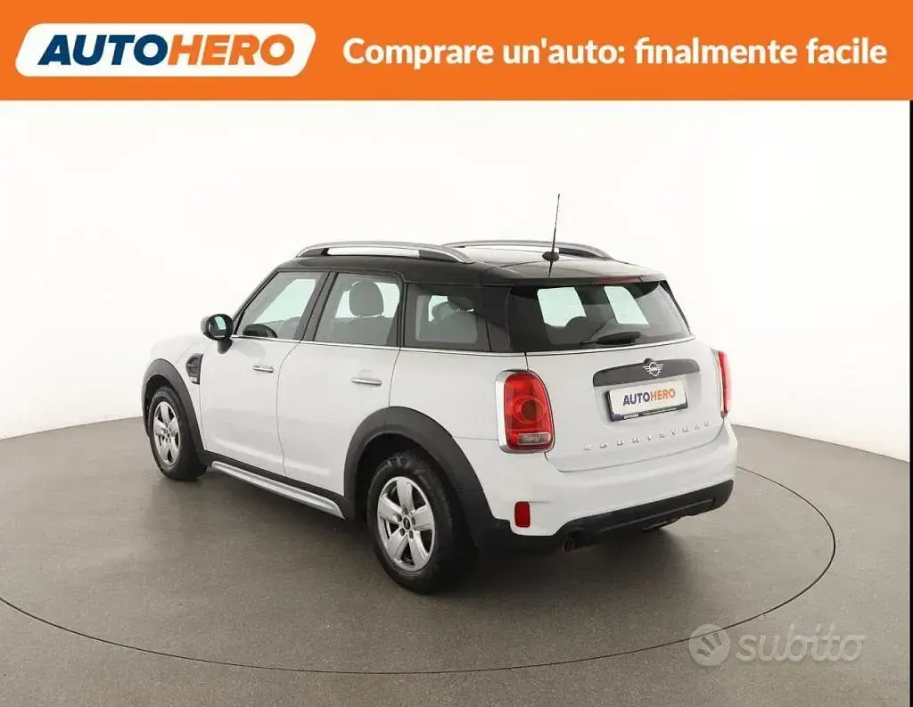 Usata Mini Countryman 102 CV (75 kW) 2020 Bianco SUV