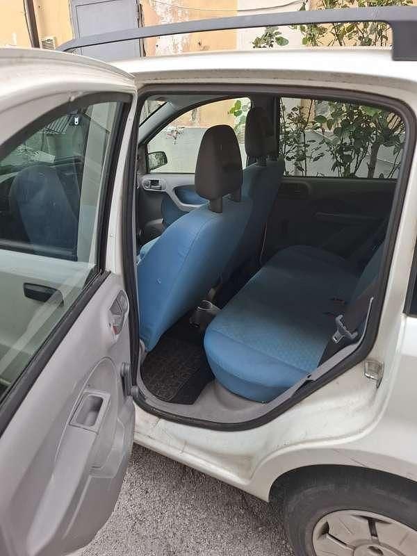 Usata Fiat Panda Dynamic 70 CV (51 kW) 2006 Bianco Utilitaria