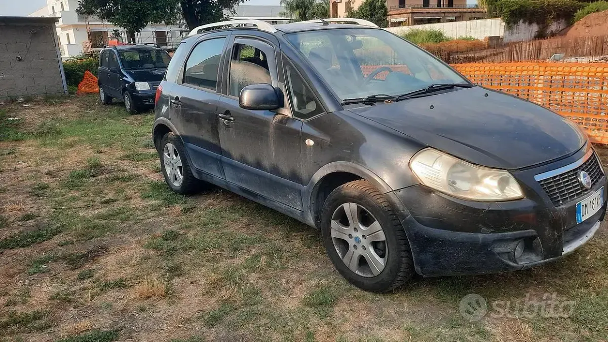 Usata Fiat Sedici 107 CV (78 kW) 2008 Nero SUV