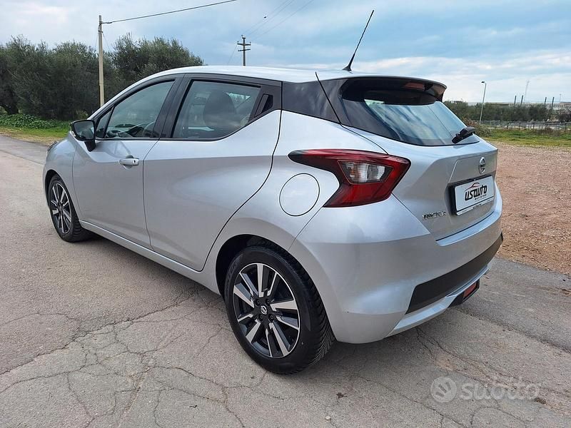 Gebraucht Nissan Micra Tekna 90 PS (66 kW) 2017 Grau Kleinwagen