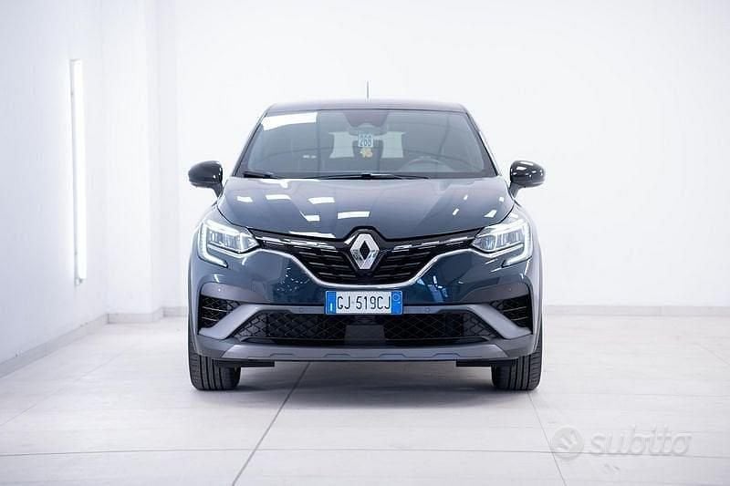 Usata Renault Captur RS Line 145 CV (106 kW) 2022 Blu SUV