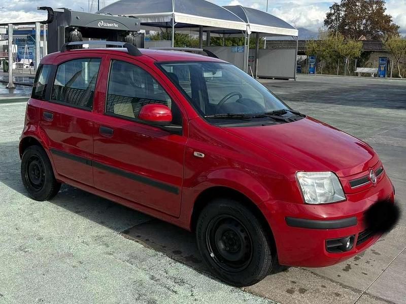 Usata Fiat Panda Dynamic 60 CV (44 kW) 2009 Rosso Utilitaria