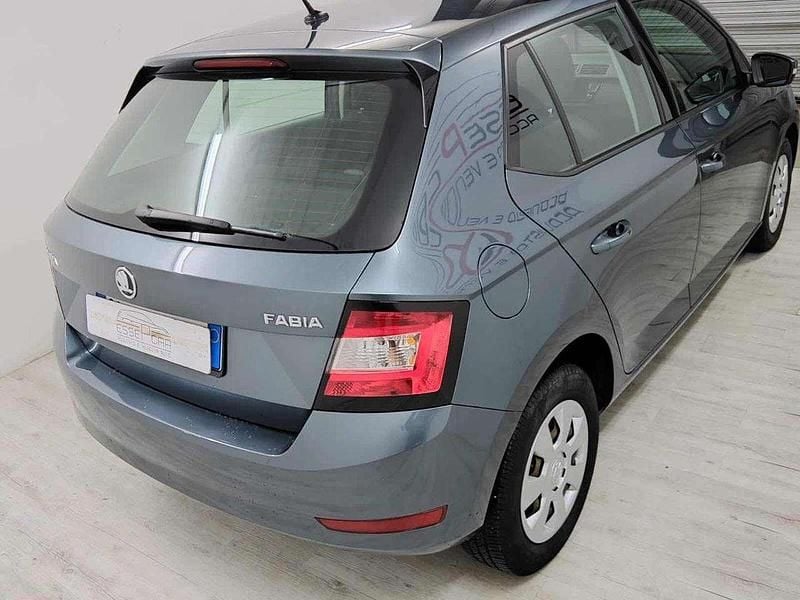 Usata Skoda Fabia Design Edition 60 CV (44 kW) 2020 Grigio Utilitaria