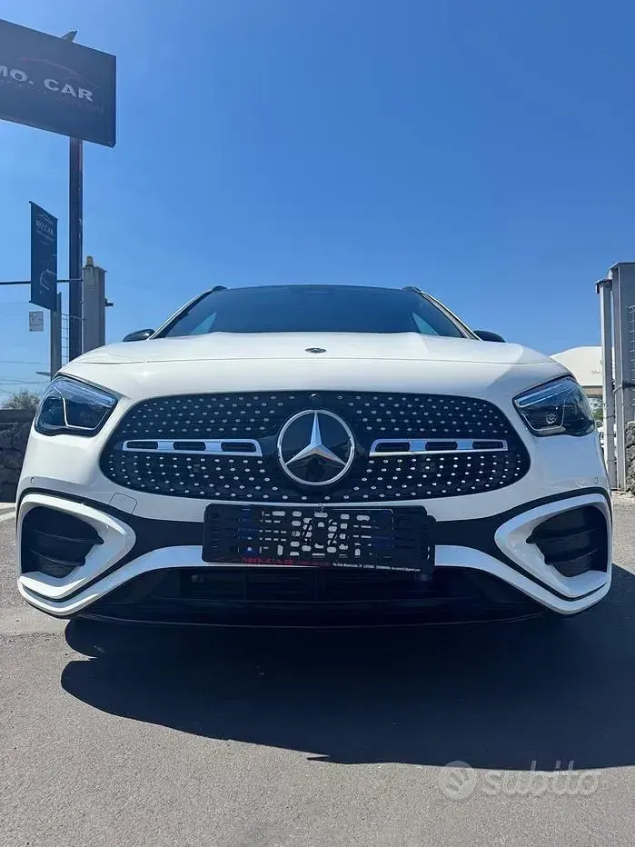 Usata Mercedes GLA200 AMG Line Premium 150 CV (110 kW) 2026 Bianco SUV