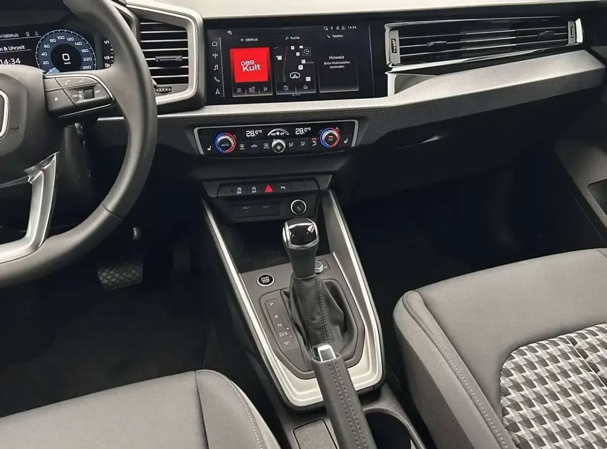 Usata Audi A1 S-Line 116 CV (85 kW) 2025 Blu navarra metallizzato SUV