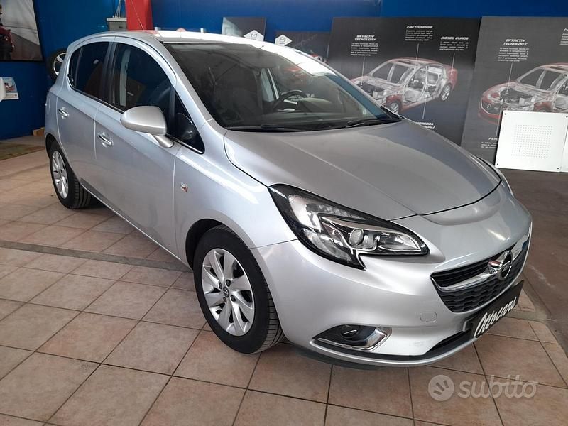 Usata Opel Corsa 2015 Grigio Utilitaria