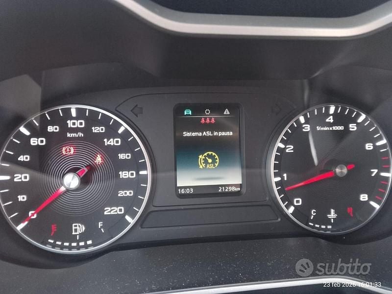 Usata MG ZS Comfort 106 CV (77 kW) 2023 Arancione SUV